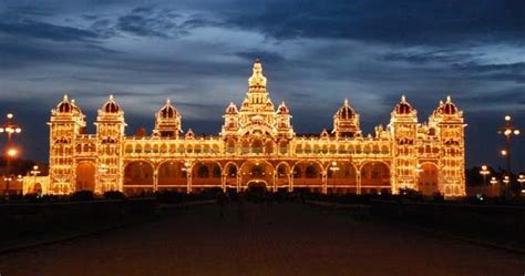 Mysore Palace Timings, Entry Fee, History, Address and Information