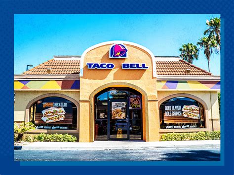 Taco Bell Is Bringing Back This Menu From the '90s