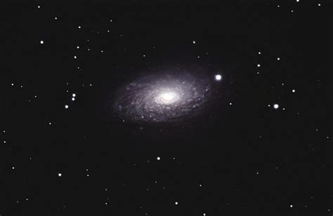 Sunflower Galaxy - Messier 63 (M63) | Constellation Guide