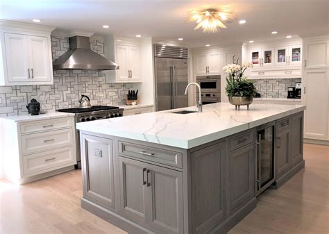 Transitional Shaker | Kitchen cabinet styles, Custom kitchens design ...