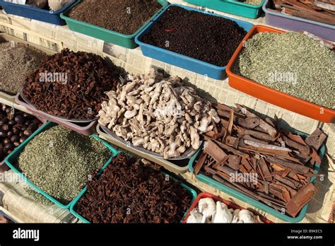 India Kerala Alappuzha Alleppey spice market spices Stock Photo - Alamy