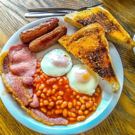 The Hungry Man on Instagram: “Monday morning fry up! Is there a better ...