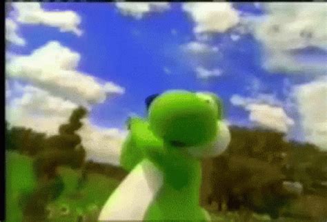 Mario Yoshi GIF - Mario Yoshi Hammer - 发现和分享 GIF