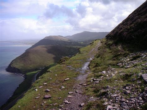 Best Easy Hiking Trails In Ireland • Travel Tips