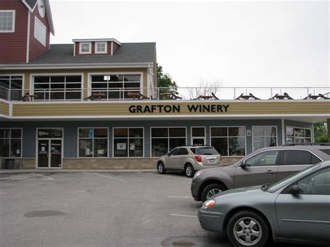 RosatoDi: Illinois Wineries: Grafton Winery