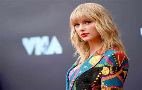 Taylor Swift net worth, age, height, wiki, biography, and latest ...