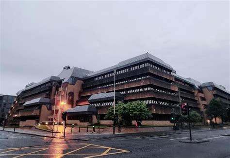 Brutalism in sandstone - Kentigern House, Glasgow (1986) : r/brutalism