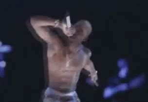 Tupac Hologram Coachella GIF - Tupac Coachella Hologram - Discover ...