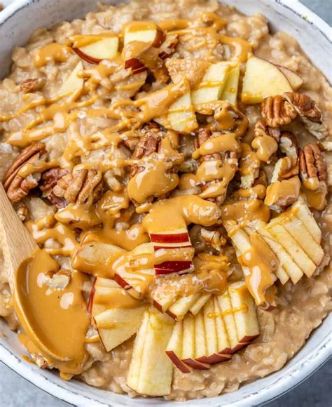 Peanut Butter Oatmeal Breakfast Bowl | Healthy Fitness Meals