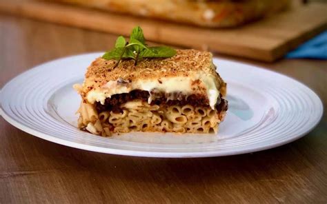 Greek Pastitsio recipe (Greek Lasagna with Béchamel) - My Greek Dish