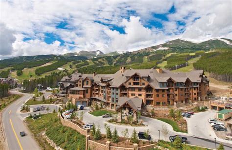 Grand Lodge on Peak 7 (Breckenridge, CO) - Resort Reviews - ResortsandLodges.com