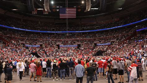 Trump’s Florida Rally: See Crowd Size & Overflow Photos | Heavy.com