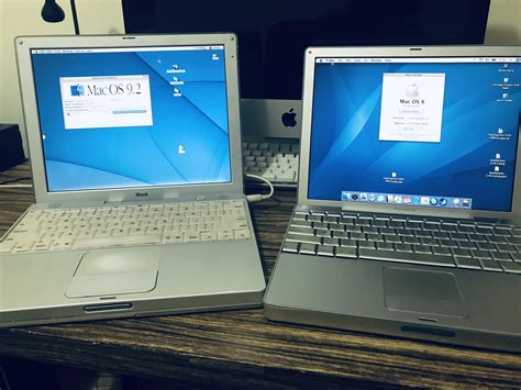 Family picture: Ibook G3 800Mhz and Powerbook G4 1.5Ghz : r/VintageApple