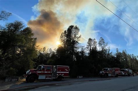 UPDATE: Fire south of Redding along Highway 273 remains 5 acres