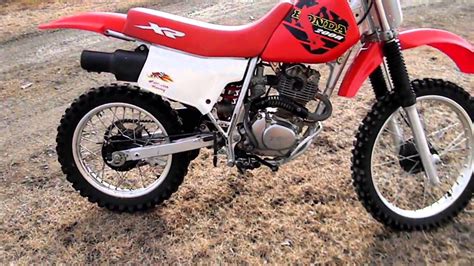 Honda Honda XR200R - Moto.ZombDrive.COM