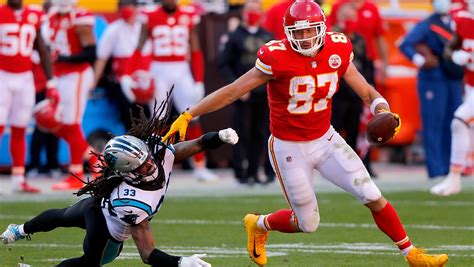 Travis Kelce Makes Bold Prediction on Chiefs' Second Half Record