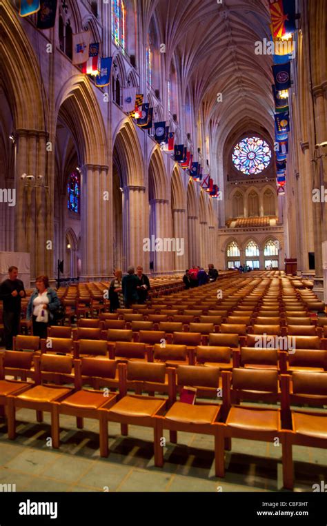 National cathedral washington interior hi-res stock photography and images - Alamy