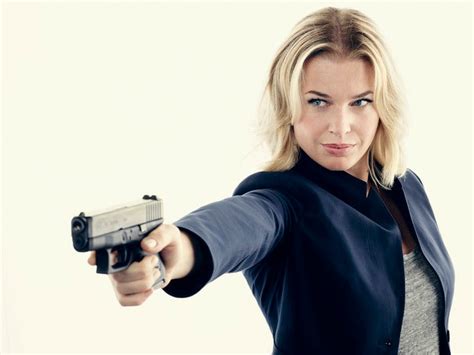 Rebecca Romijn on the Fun Approach of The Librarians - IGN