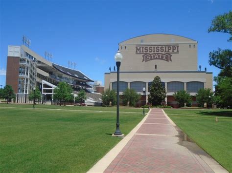 THE 10 BEST Hotels in Starkville for 2024 (from C$98) - Tripadvisor