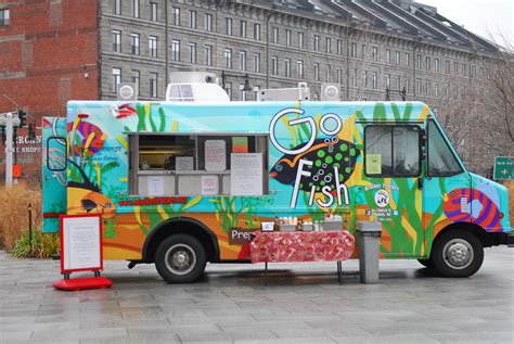 11 Everyday Thoughts Every Food Truck Worker Has | Food truck design, Food truck, Food vans