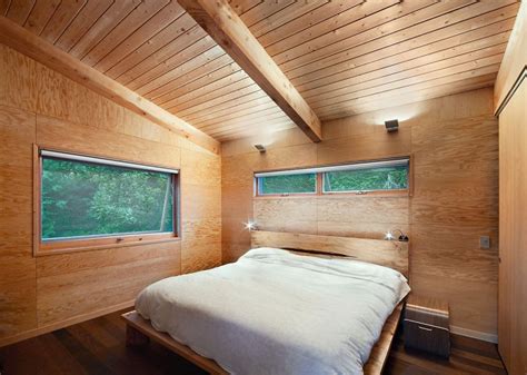 Wooden Pergola as Exterior Design in Small Boathouse Design | Home ...