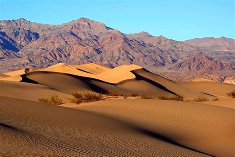 8 Most Captivating Sand Dunes Around The World | WOW Travel