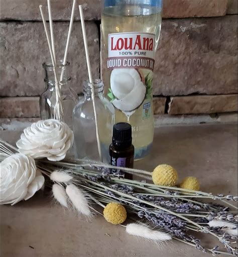 How To Make A DIY Wooden Flower Reed Diffuser