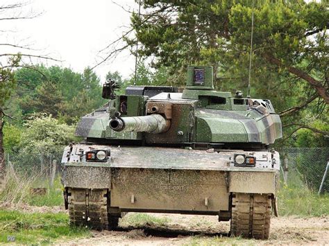 Leclerc MBT from NATO Battlegroup in Estonia, 2017 : r/TankPorn