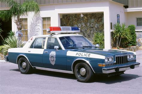 The 10 Best and Worst Police Cars - Police Cars Around the World