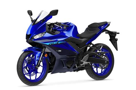 2024 Yamaha YZF-R3 Guide • Total Motorcycle