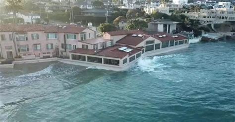 King Tides cause minor flooding at local beaches | Flipboard