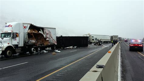 12 injured in massive Interstate 84 crash in eastern Oregon - Chicago ...