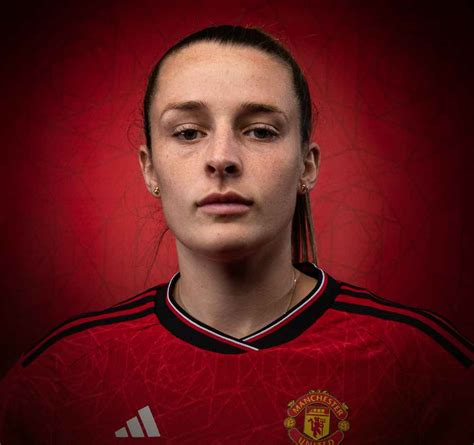 Ella Toone | Man Utd Women Player Profile | Manchester United