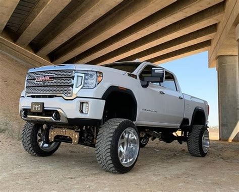 Chevy Silverado 2500 Lift Kit