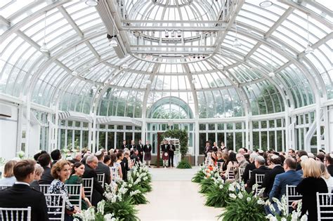 Brooklyn Botanical Garden Wedding // Lauren & Sam | Eileen Meny Photography