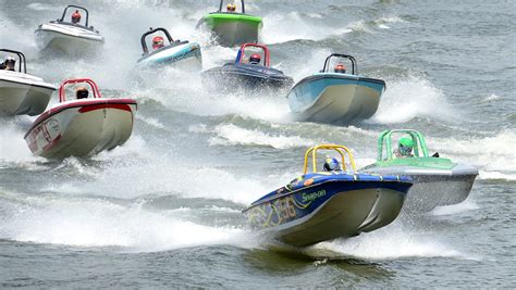 Speed boat races return to Cumberland River this weekend