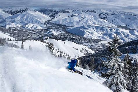 12 Best Idaho Ski Resorts For Fun In 2024