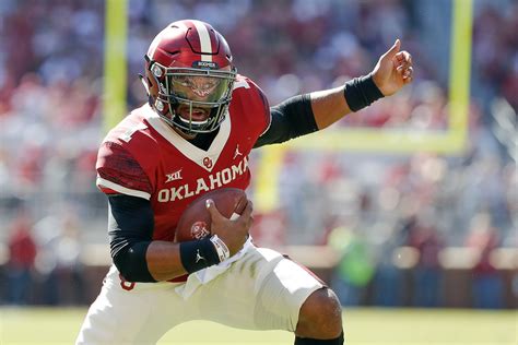 Oklahoma QB Jalen Hurts enjoying final college season | AP News