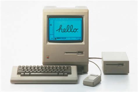 Apple Macintosh (1984) › Mac History