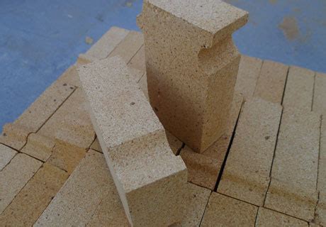 Fireclay Bricks - RS Refractory Fire Bricks Manufacturer