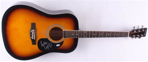 Gordon Lightfoot Signed 41" Acoustic Guitar (PSA COA) | Pristine Auction