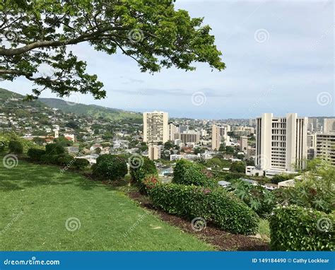 City Skyline of Honolulu, on the Island of Hawaii Stock Photo - Image ...