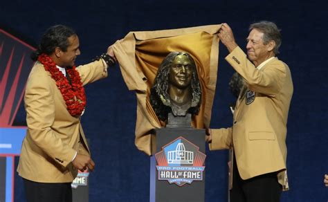 Check out the best pics of former Steeler Troy Polamalu at the HOF