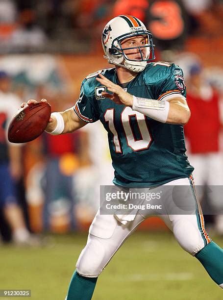 Chad Pennington Dolphins Photos and Premium High Res Pictures - Getty Images