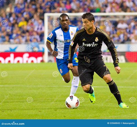 Cristiano Ronaldo Dribbling Editorial Stock Photo - Image of match ...