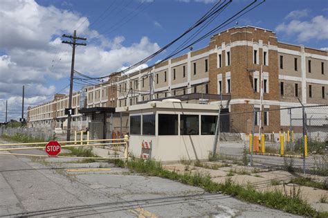 Detroiturbex.com - AMC Headquarters