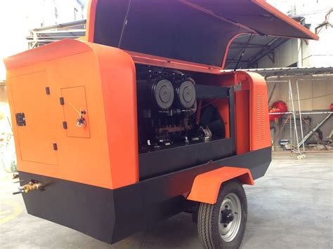 No Noise Diesel Engine Driven Portable Air Compressor 360Cfm 100Psi For Jack Hammer