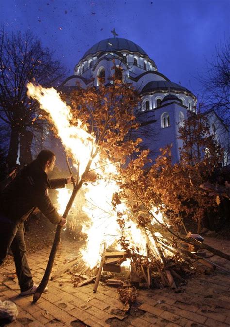 Byzantine, Texas: The Christmas Eve burning of badnjak in Serbia