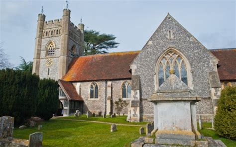 Hambleden, Buckinghamshire, St Mary's Church - history and visitor information