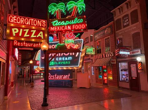 American Sign Museum - STOCKPILING MOMS™